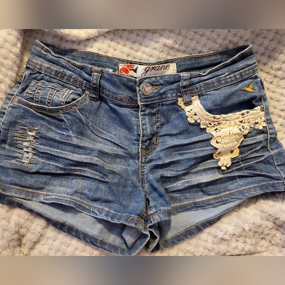 Grane Jean Shorts Size 7 (Juniors)